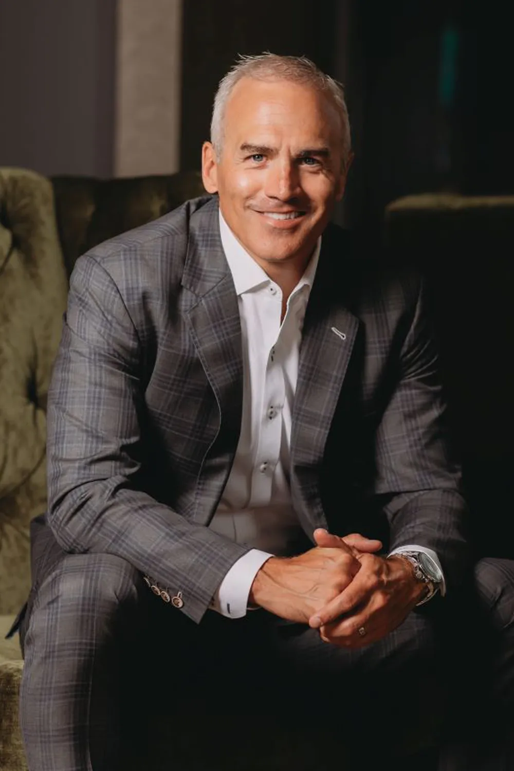 Financial advisor in Minnetonka providing personalized wealth management guidance at Endeavr.